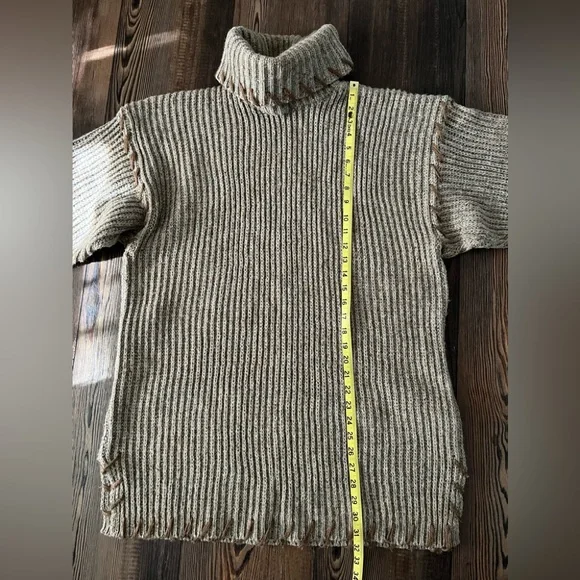 QPS Turtleneck Chunky Wool Sweater XL - Picture 9 of 13